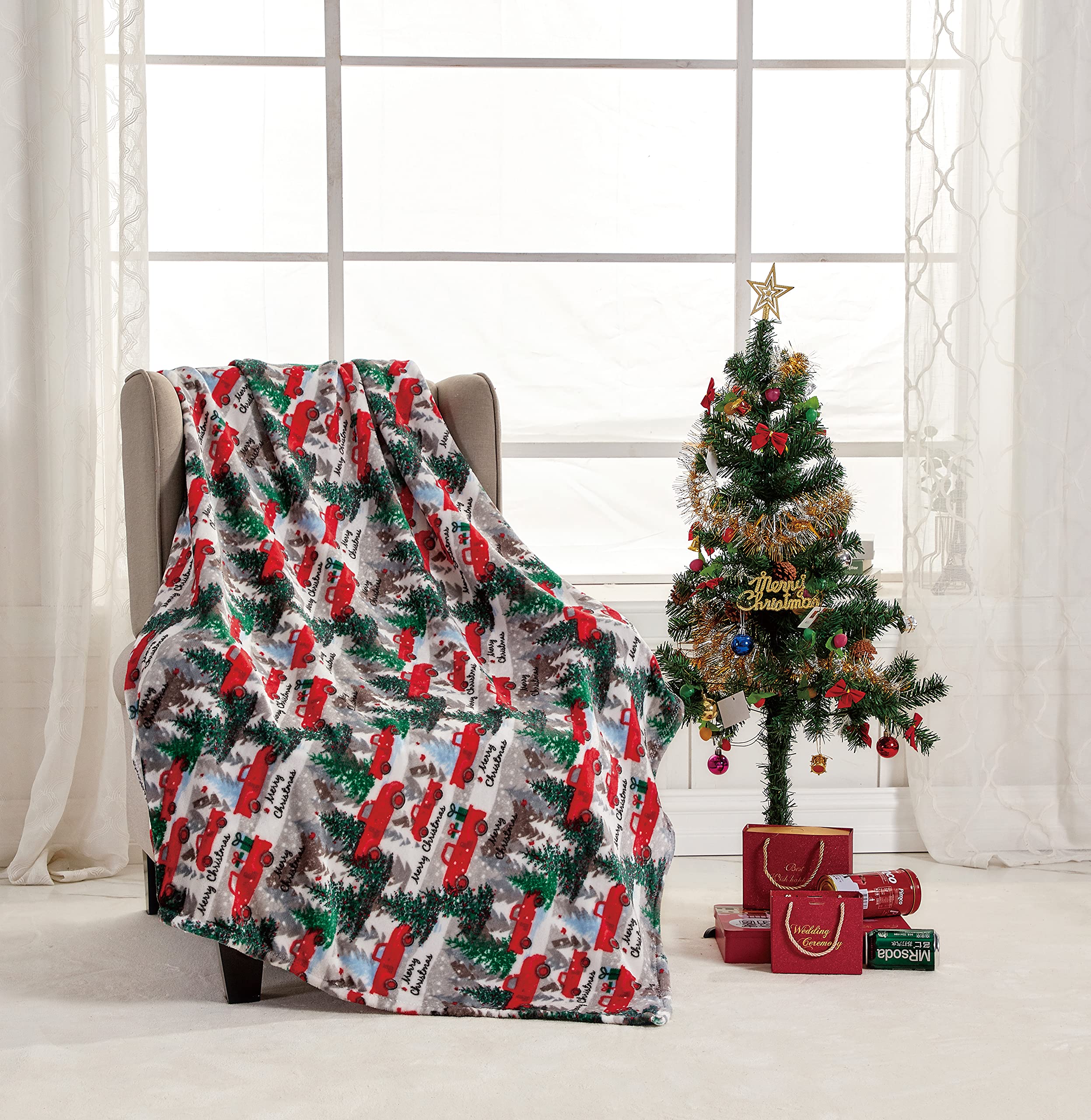 Decor&More Festive Holiday Microplush Throw Blanket (50" x 60") - Forest Friends