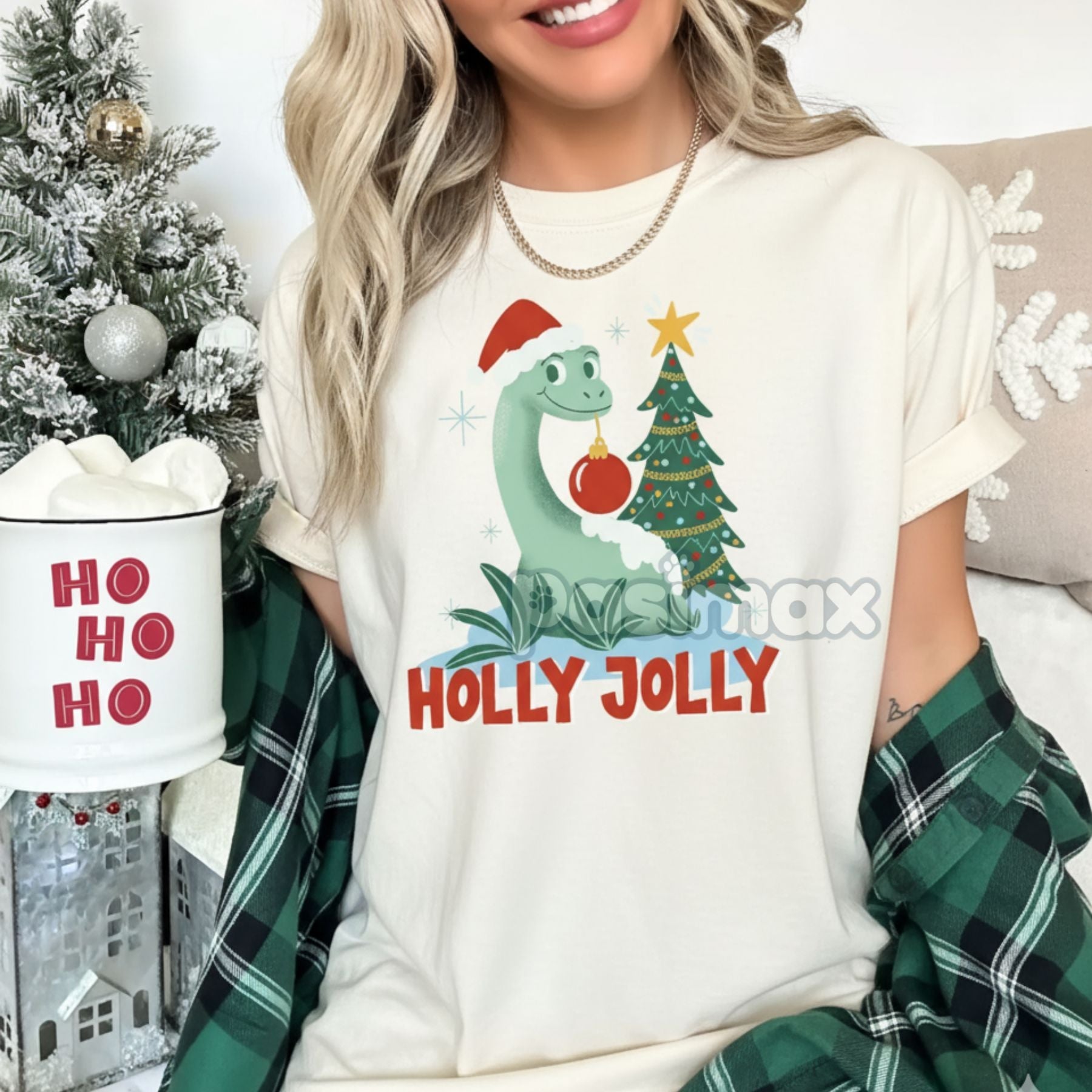 'Holly Jolly' Christmas T-shirt – Retro Holiday Tee, Merry & Bright Shirt, Festive Christmas Gift