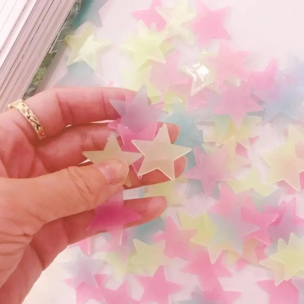 100 Pcs Colorful Glow in The Dark Star Stickers
