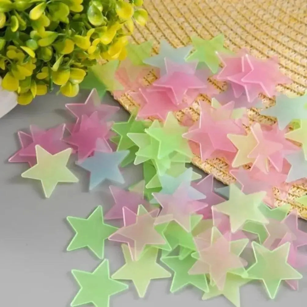 100 Pcs Colorful Glow in The Dark Star Stickers