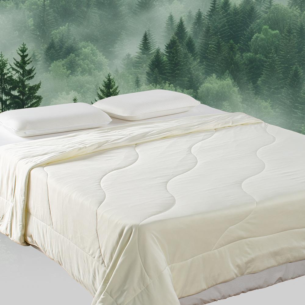 KASENTEX Cooling Blanket for Hot Sleepers - Ultra Soft Silky All Season Comforter, Hypoallergenic & Breathable Bedding - Ideal Gift